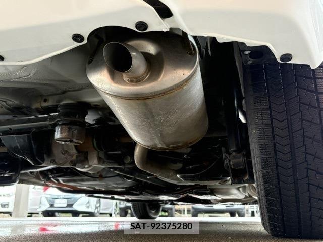 Honda FIT HYBRID 2019-05 8742720-16