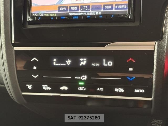Honda FIT HYBRID 2019-05 8742720-28
