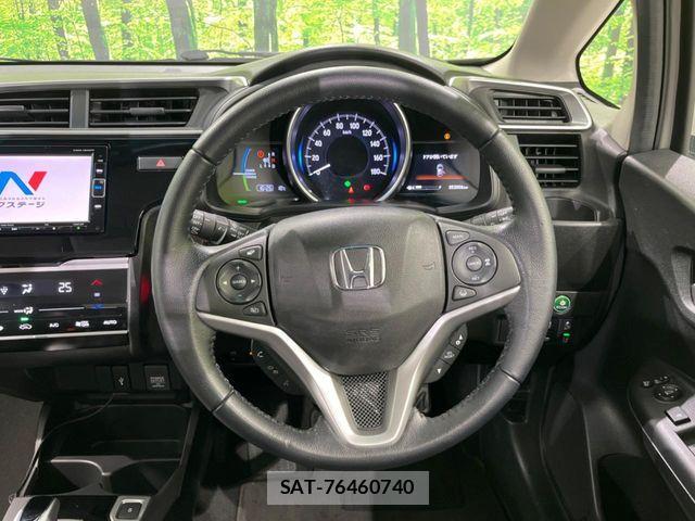 Honda FIT HYBRID 2018-05 8742711-11