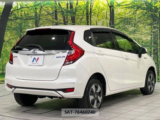 Honda FIT HYBRID 2018-05 8742711-17
