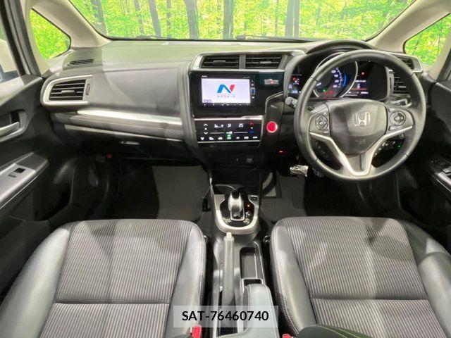 Honda FIT HYBRID 2018-05 8742711-1