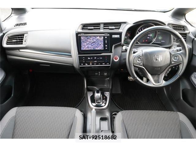 Honda FIT HYBRID 2017-11 8742718-1