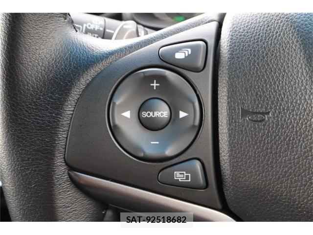 Honda FIT HYBRID 2017-11 8742718-22