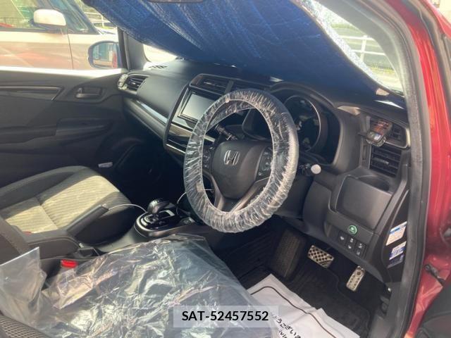 Honda FIT HYBRID 2018-02 8796200-11