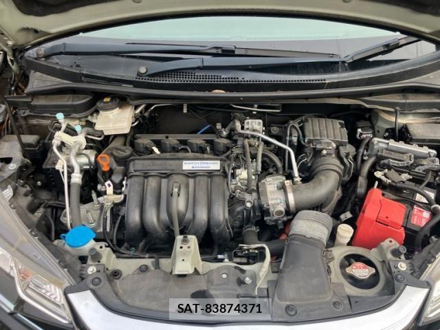 Honda FIT HYBRID 2019-04 8829454-21