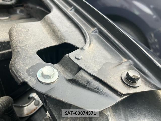 Honda FIT HYBRID 2019-04 8829454-23