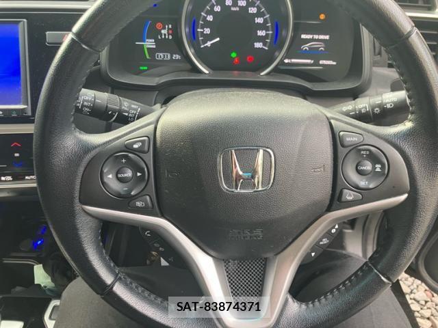 Honda FIT HYBRID 2019-04 8829454-25