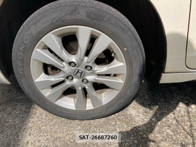 Honda FIT HYBRID 2014-05 8829460-7