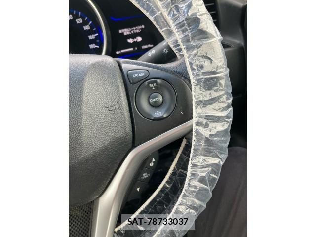 Honda FIT HYBRID 2015-10 8849309-15