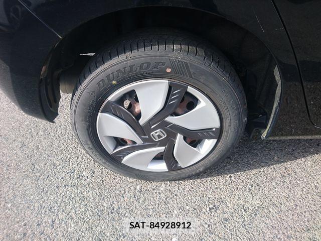 Honda FIT HYBRID 2014-11 8880085-18
