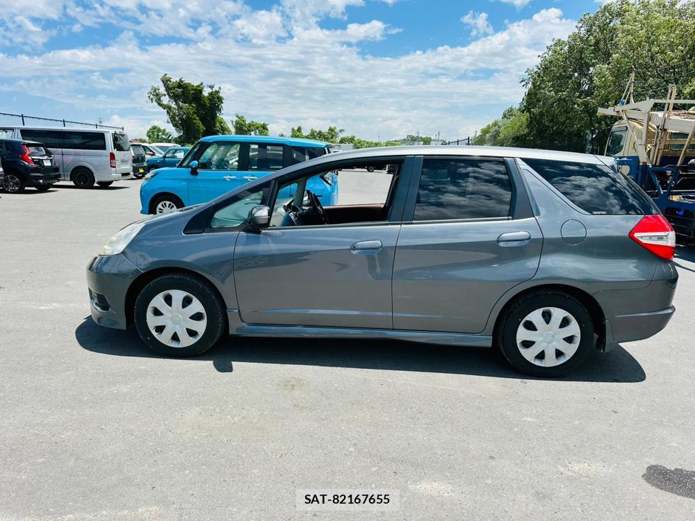 Honda FIT SHUTTLE 2012 6877163-1