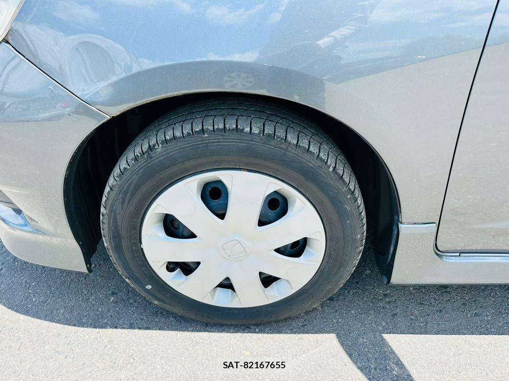 Honda FIT SHUTTLE 2012 6877163-29