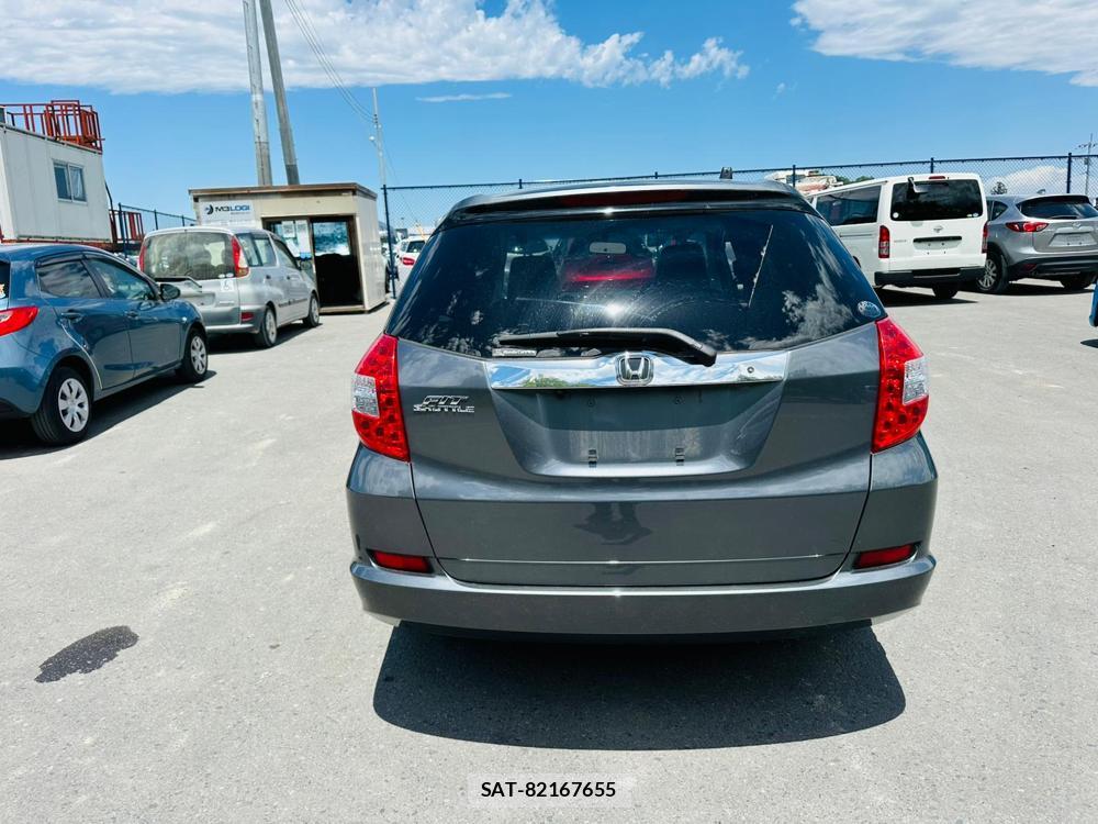 Honda FIT SHUTTLE 2012 6877163-3