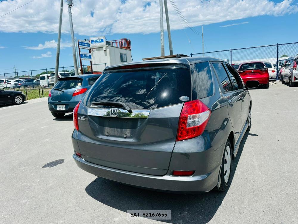 Honda FIT SHUTTLE 2012 6877163-4