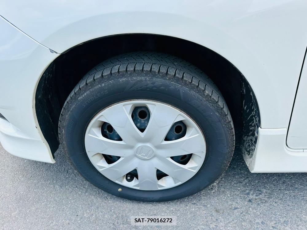 Honda FIT SHUTTLE 2013 6877164-29