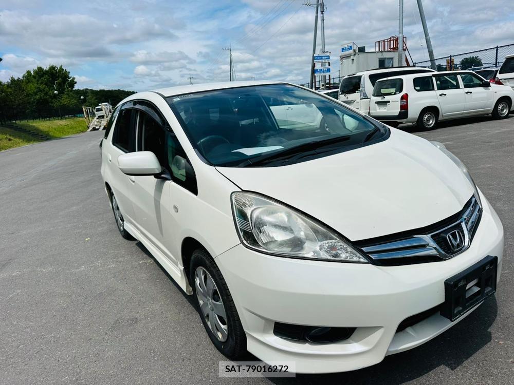 Honda FIT SHUTTLE 2013 6877164-6