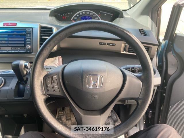Honda FREED SPIKE 2010-09 8627105-22