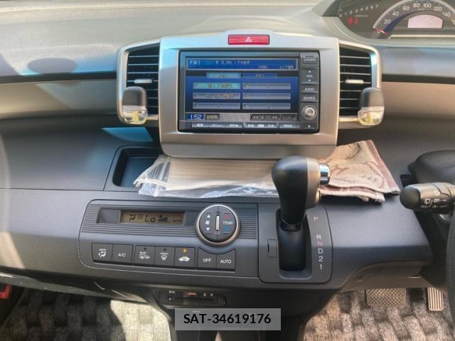 Honda FREED SPIKE 2010-09 8627105-24