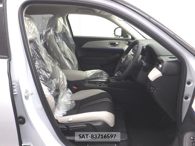 Honda VEZEL 2025-06 1111198-4