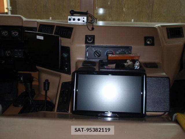 Hummer H1 1997-08 957425-15