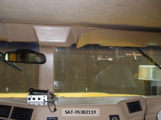Hummer H1 1997-08 957425-17