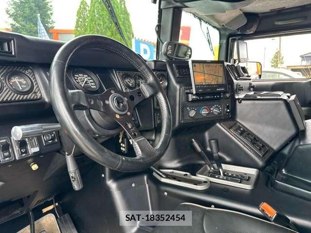 Hummer H1 2011-01 8314776-15