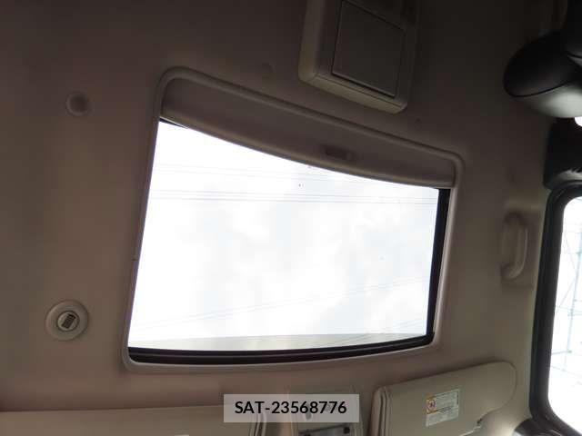 Hummer H2 2008-02 1354425-11