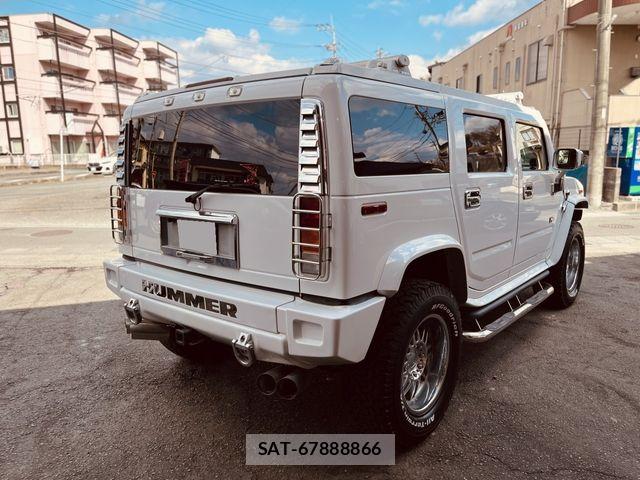 Hummer H2 2005-08 7058855-12