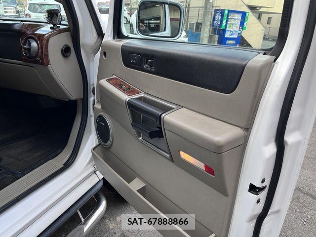 Hummer H2 2005-08 7058855-18