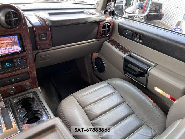 Hummer H2 2005-08 7058855-27