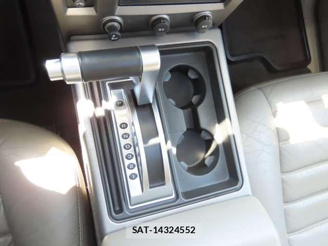 Hummer H2 2004-05 7219579-14