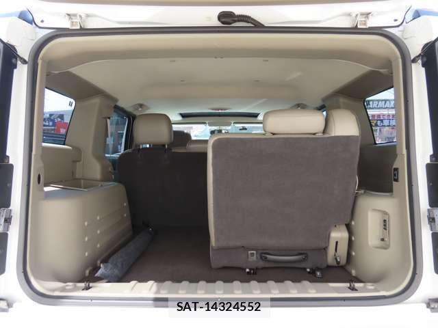 Hummer H2 2004-05 7219579-15