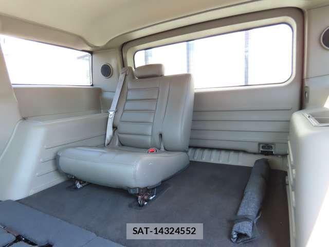 Hummer H2 2004-05 7219579-6