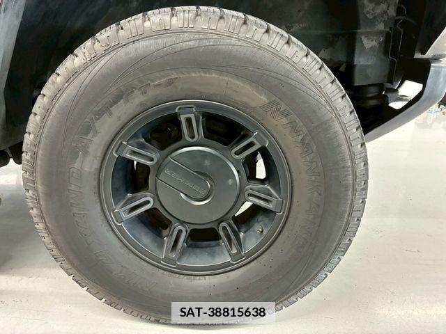Hummer H2 2004-04 7902717-17