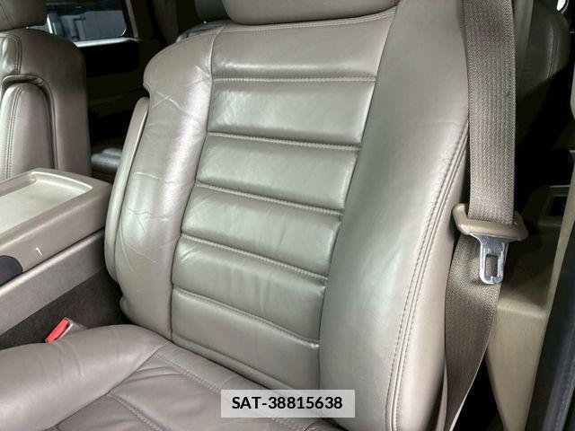 Hummer H2 2004-04 7902717-24