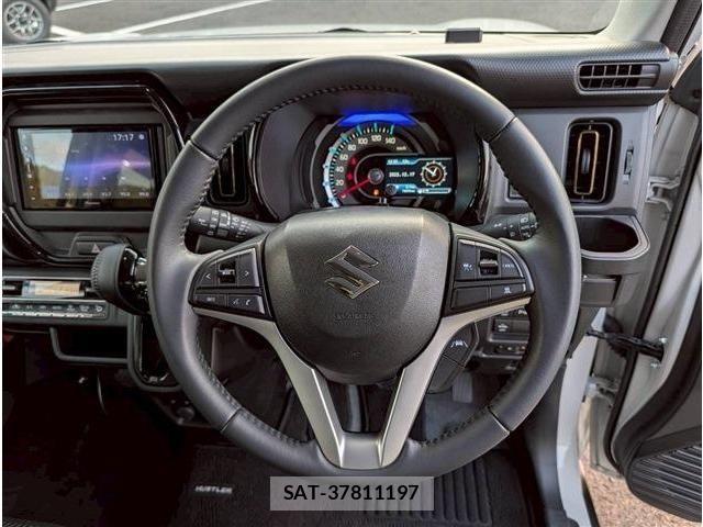 Suzuki HUSTLER 2025-02 3375333-18