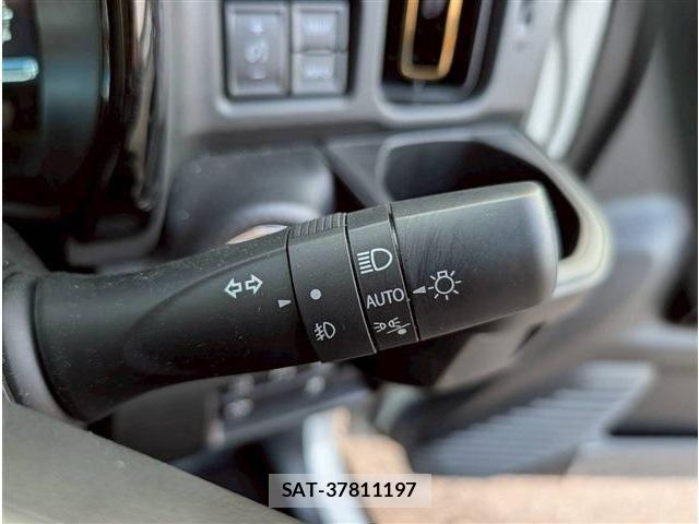 Suzuki HUSTLER 2025-02 3375333-22