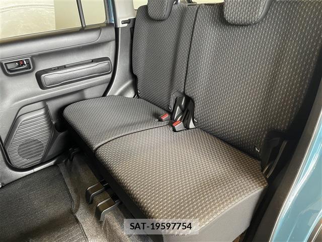 Suzuki HUSTLER 2024-02 3375422-28