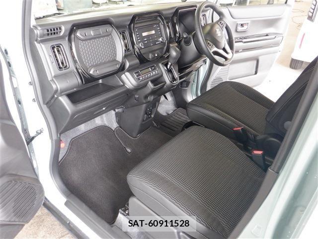 Suzuki HUSTLER 2025-01 6641699-18