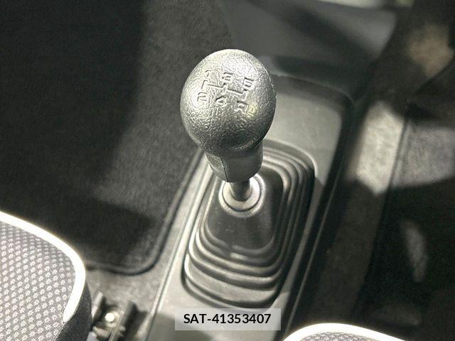 Suzuki HUSTLER 2014-08 6671919-1
