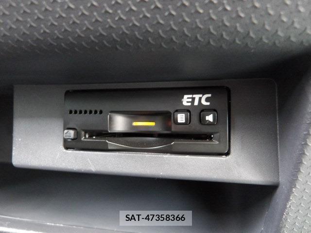 Suzuki HUSTLER 2016-09 6671910-11