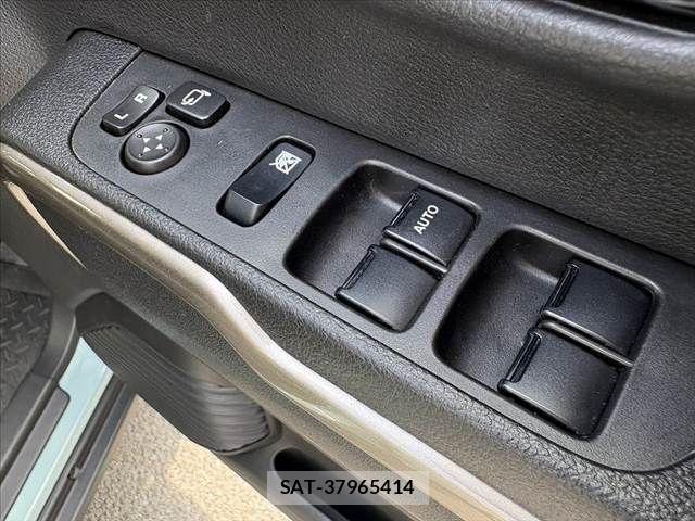 Suzuki HUSTLER 2024-01 6676310-21