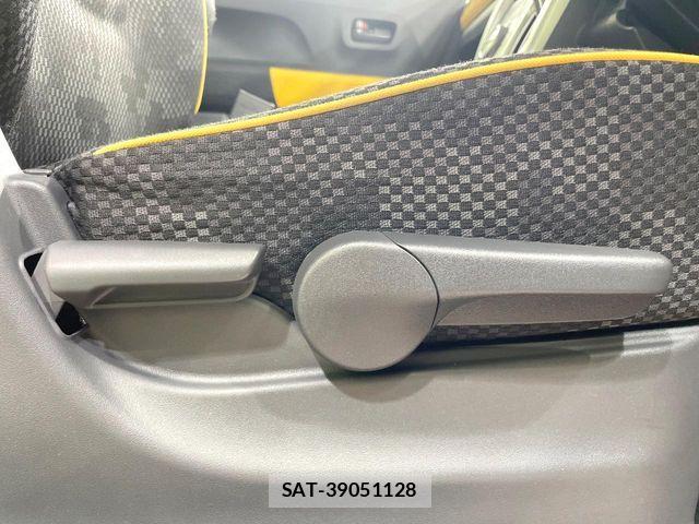 Suzuki HUSTLER 2016-07 6676325-6