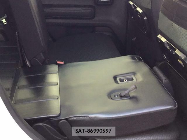 Suzuki HUSTLER 2025-02 6716317-11