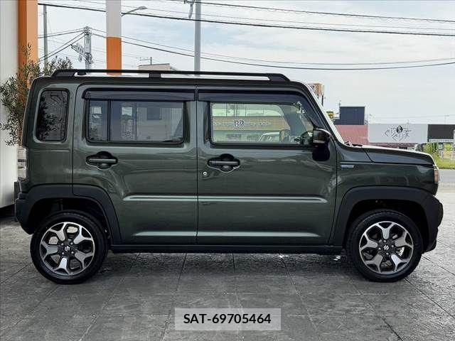 Suzuki HUSTLER 2024-03 6751910-12