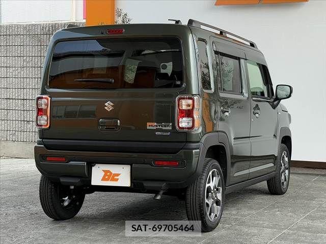 Suzuki HUSTLER 2024-03 6751910-15