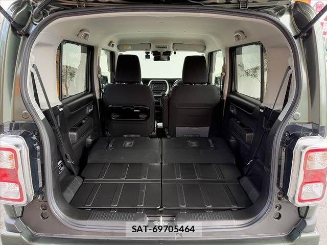 Suzuki HUSTLER 2024-03 6751910-21