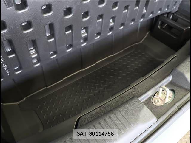 Suzuki HUSTLER 2023-09 6751936-25