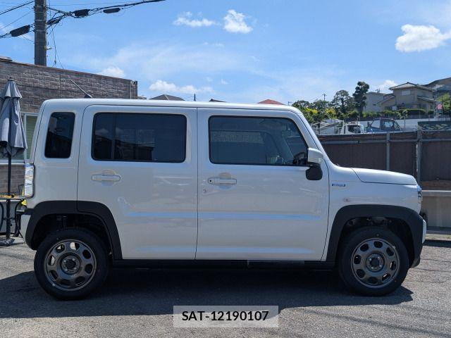 Suzuki HUSTLER 2026-04 6815308-18