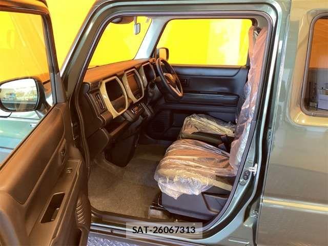 Suzuki HUSTLER 2025-10 6906391-18